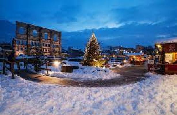 Offer Christmas markets in Aosta